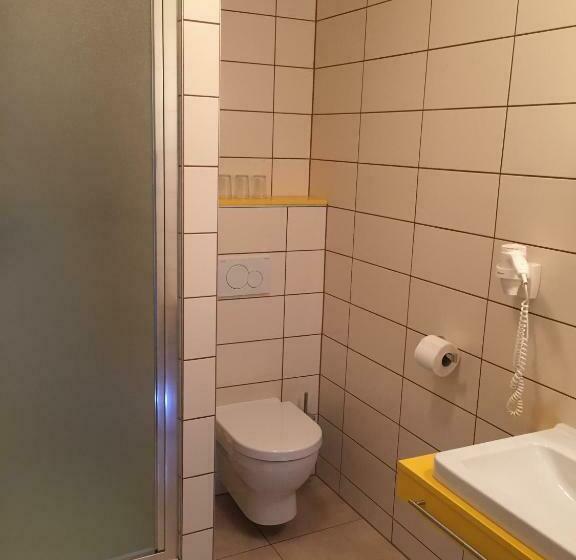 חדר סטנדרט לארבעה, Sport Hotel Sletiště