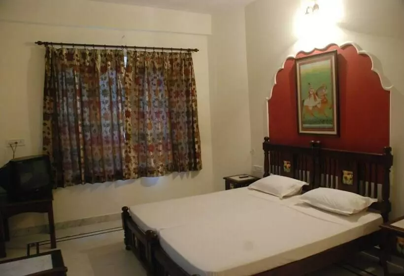デラックスルーム, Welcomheritage Kalyan Bhawan