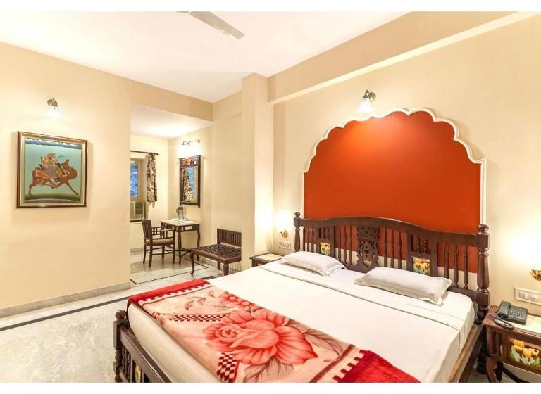 Quarto Deluxe, Welcomheritage Kalyan Bhawan