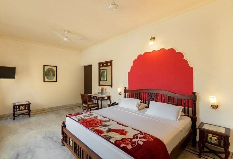 Quarto Premium, Welcomheritage Kalyan Bhawan