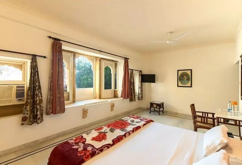 プレミアムルーム, Welcomheritage Kalyan Bhawan