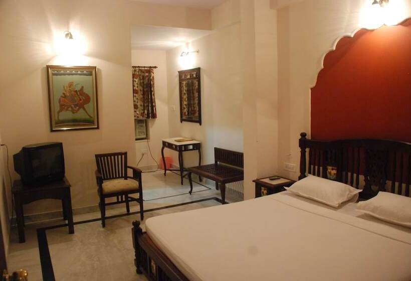 Quarto Premium, Welcomheritage Kalyan Bhawan