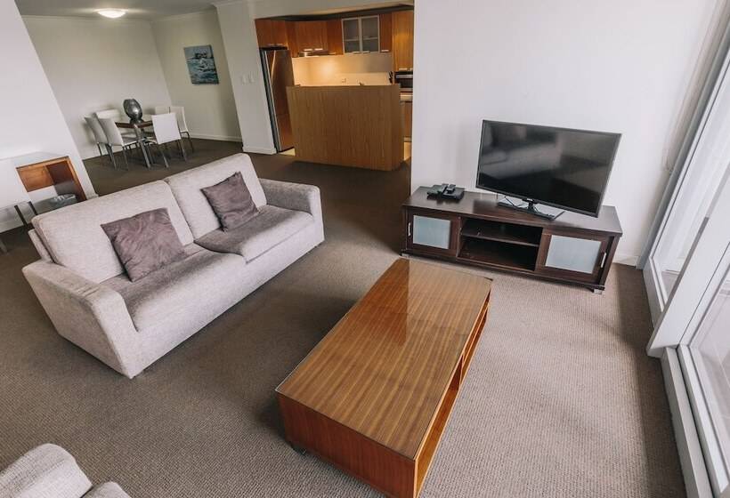 Апартаменты 3 Спальни, Newcastle Central Plaza Apartment Hotel Official
