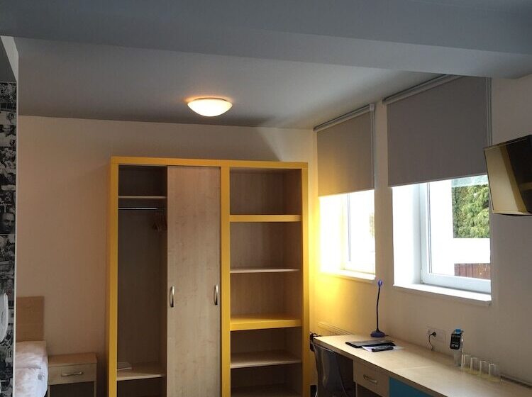 חדר סטנדרט לארבעה, Sport Hotel Sletiště