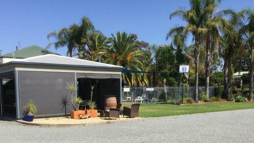 חדר סטנדרט עם מיטת קינג, Sunrise Motel