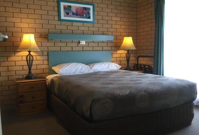 דירת שני חדרים, Sunrise Motel