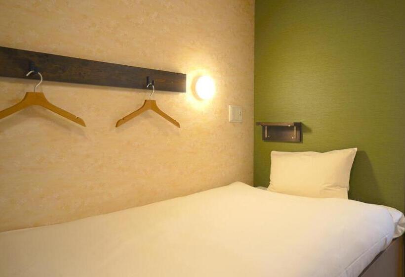 חדר סטנדרט לארבעה, Cogo Ryogoku