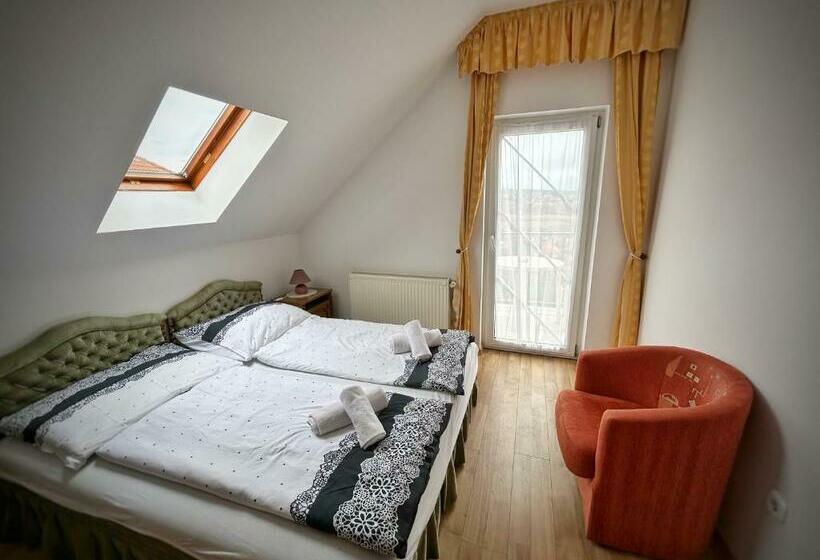 غرفة قياسية, Főnix Wellness Panzió Hévíz