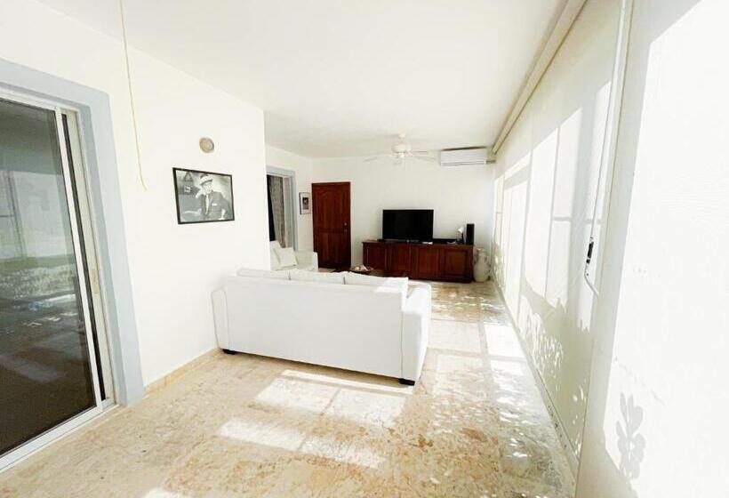 آپارتمان 1 خوابه با چشم‌انداز استخر, Caribbean Galaxy Paradise Hotel Wifi Los Corales Bavaro Beach Club & Spa