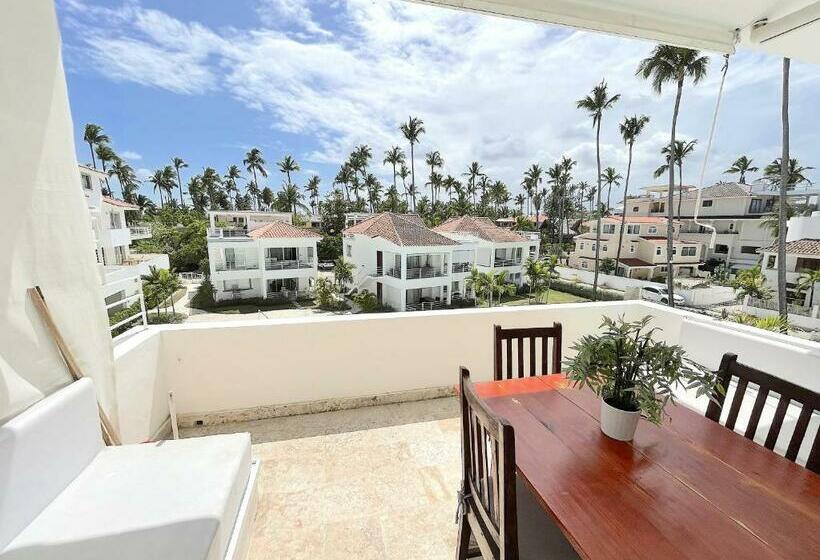 1 Bedroom Penthouse Apartment, Caribbean Galaxy Paradise Hotel Wifi Los Corales Bavaro Beach Club & Spa