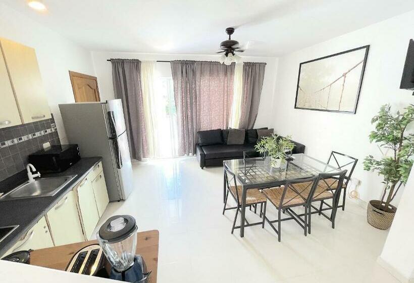 1 Bedroom Penthouse Apartment, Caribbean Galaxy Paradise Hotel Wifi Los Corales Bavaro Beach Club & Spa