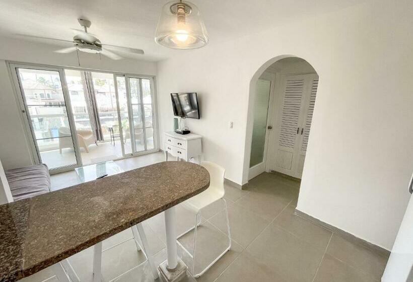 آپارتمان 1 خوابه با چشمانداز دریا, Caribbean Galaxy Paradise Hotel Wifi Los Corales Bavaro Beach Club & Spa