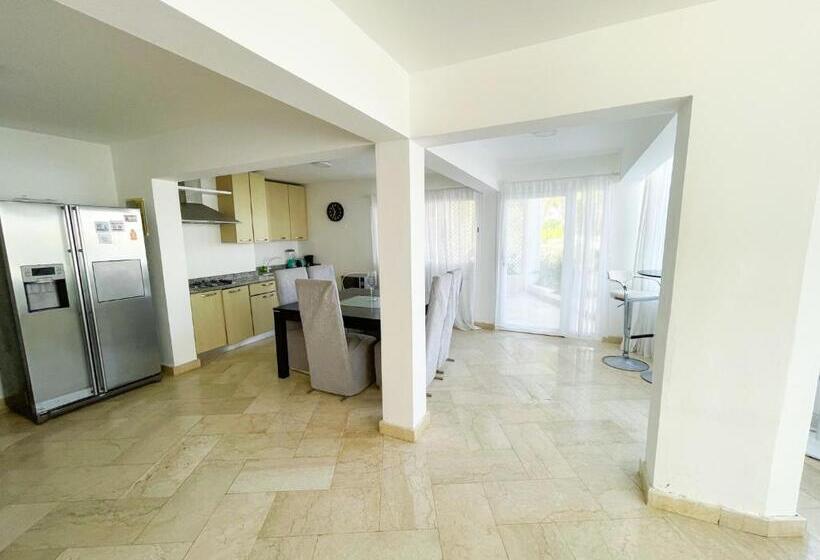 آپارتمان 1 خوابه با چشمانداز دریا, Caribbean Galaxy Paradise Hotel Wifi Los Corales Bavaro Beach Club & Spa