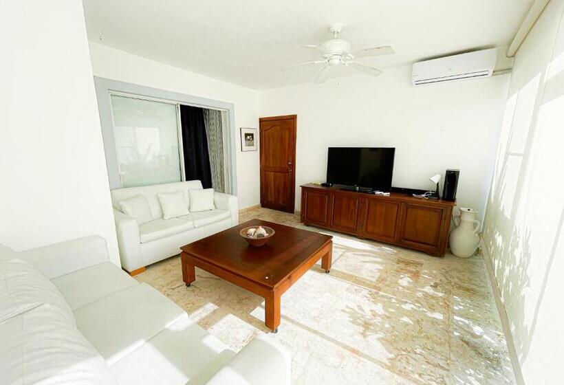 آپارتمان 1 خوابه با چشم‌انداز استخر, Caribbean Galaxy Paradise Hotel Wifi Los Corales Bavaro Beach Club & Spa