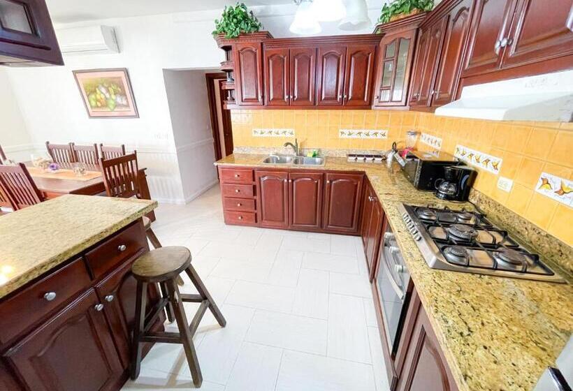 آپارتمان 1 خوابه با بالکن, Caribbean Galaxy Paradise Hotel Wifi Los Corales Bavaro Beach Club & Spa