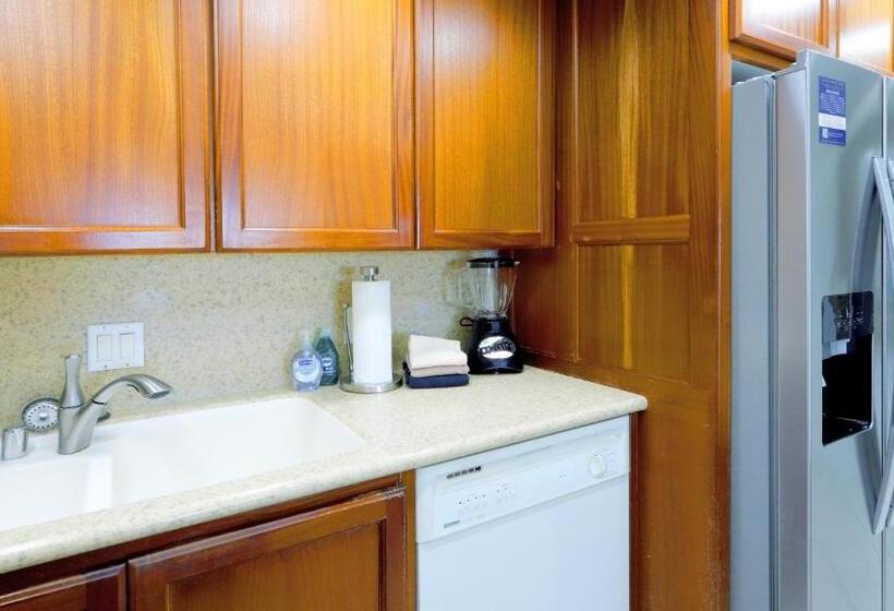 Апартаменты 1 Спальня Вид на Море, Maui Eldorado B200 Large Lanai W/ocean/golf Course Views