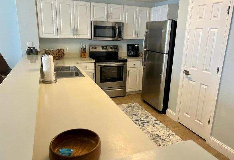 Апартаменты 1 Спальня Вид на Море, Soul Happy Majestic Beach