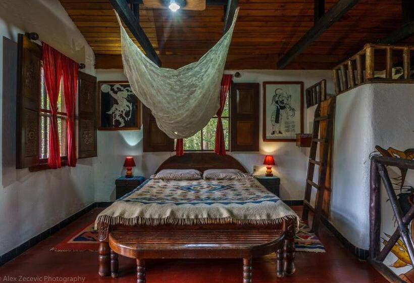 اتاق لوکس با تخت بزرگ, Finca Ixobel