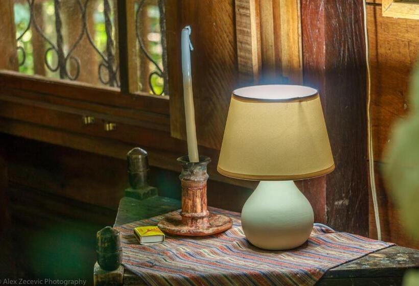 اتاق لوکس, Finca Ixobel