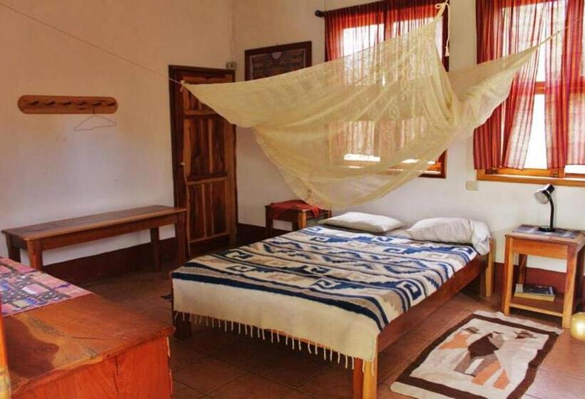 اتاق لوکس با چشمانداز باغ, Finca Ixobel