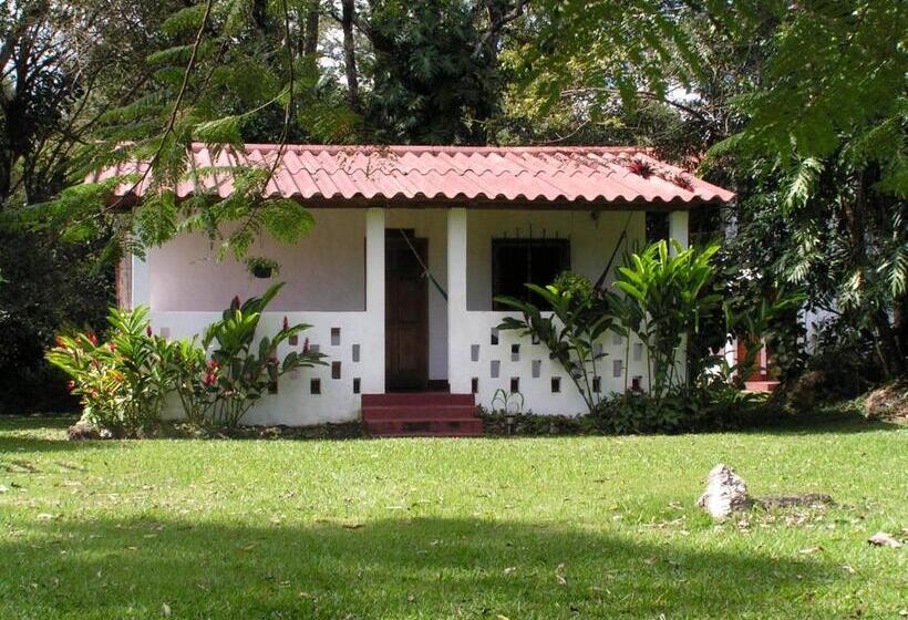 اتاق لوکس با چشمانداز باغ, Finca Ixobel