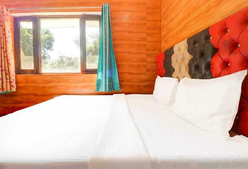חדר קלאסי לשלושה, Spot On Hotel Kamal