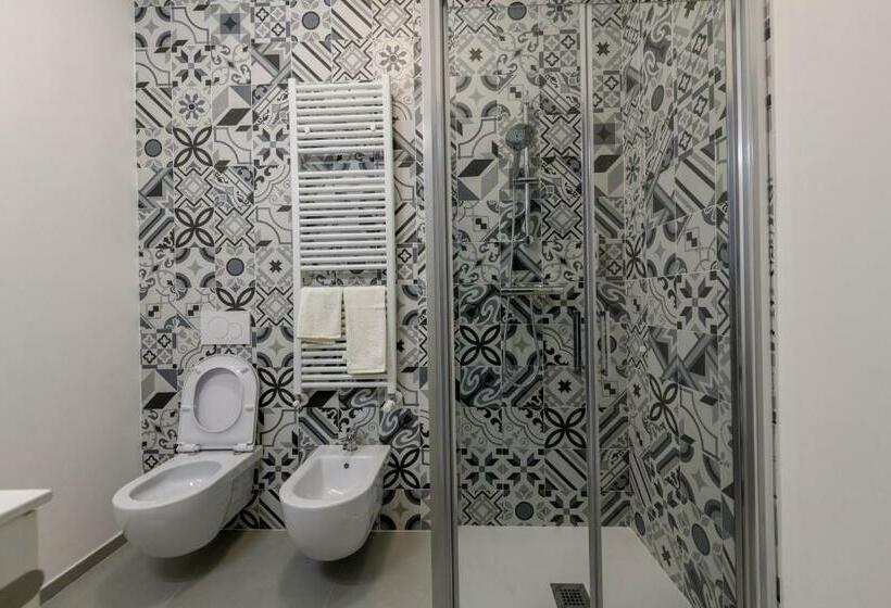 اتاق استاندارد با بالکن, B&b La Fontanella