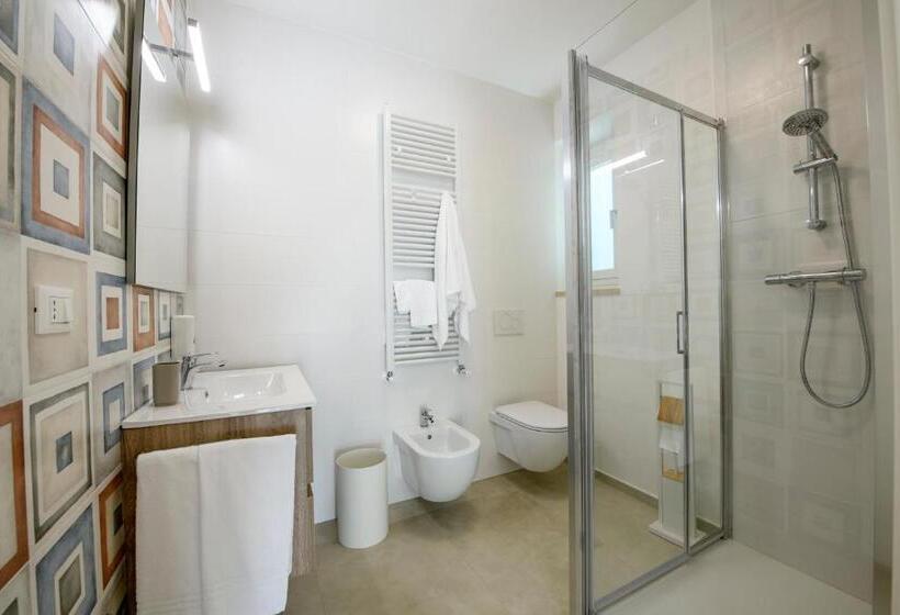 اتاق راحتی سه تخته, B&b La Fontanella