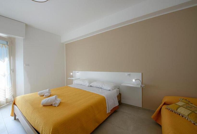 اتاق راحتی سه تخته, B&b La Fontanella