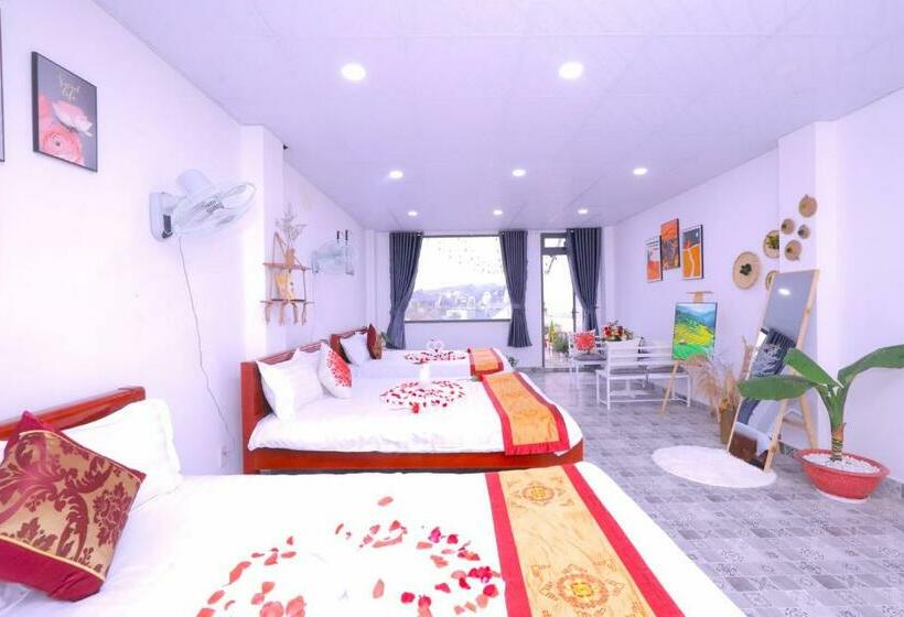 اتاق خانوادگی با چشمانداز کوه, Thân Thiện Homestay đà Lạt