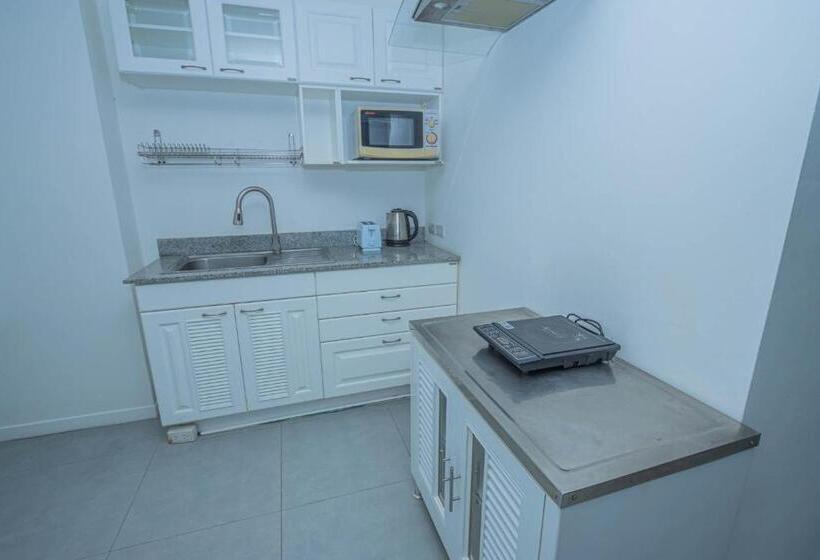 Juniorsviitti Vuoristonäkymä, Utopia Kata By Roomquest