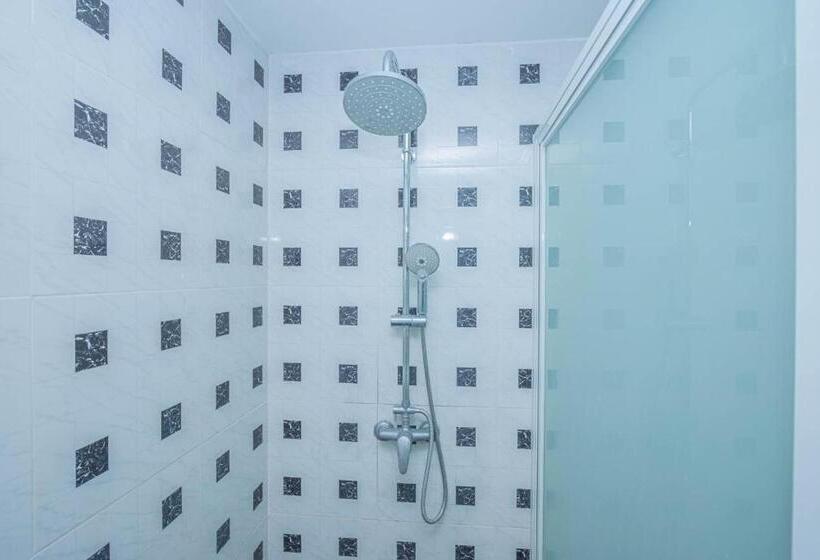 Juniorsviitti Vuoristonäkymä, Utopia Kata By Roomquest