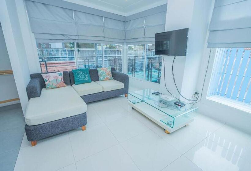 Deluxe-huone King-vuode, Utopia Kata By Roomquest