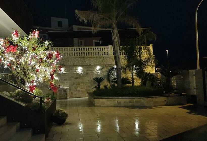 اتاق لوکس چهار تخته, B&b Villa Grace