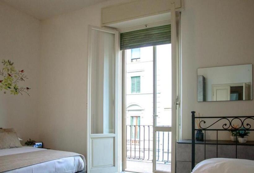 اتاق استاندارد سه نفره, Homelink Firenze   Charlotte