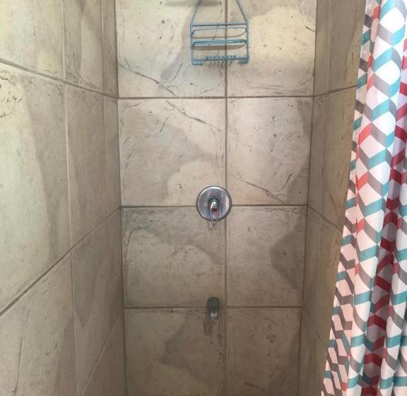 اتاق استاندارد, Fish Tobago Guesthouse Or Joy And Brandon Guesthouse