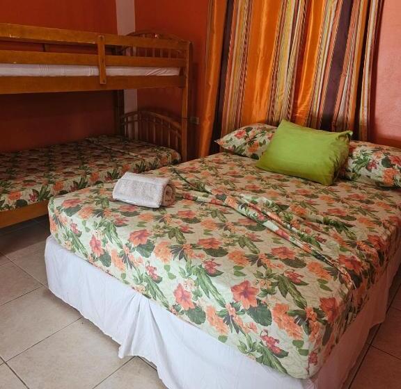 اتاق استاندارد, Fish Tobago Guesthouse Or Joy And Brandon Guesthouse