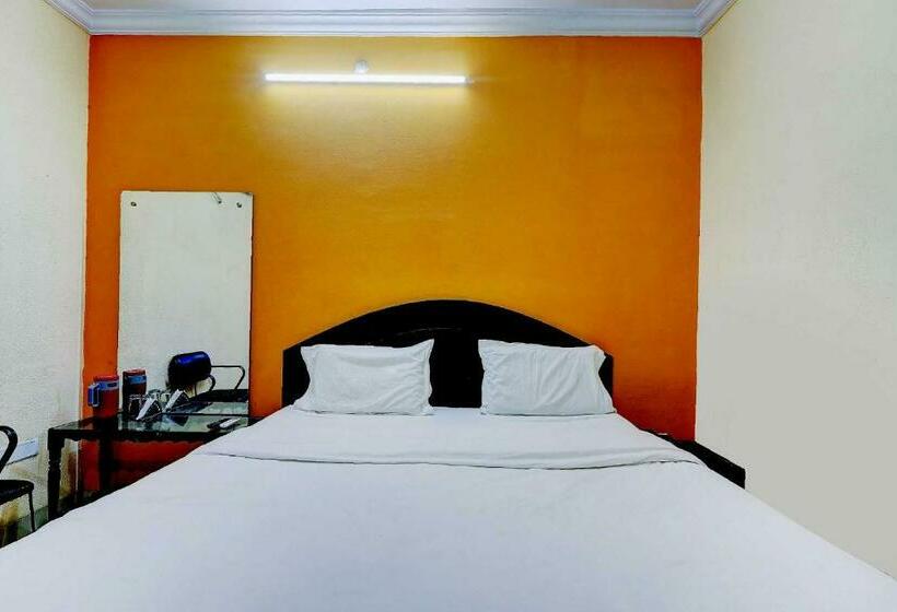 スタンダードルーム, Collection O Hotel Pal Avadh