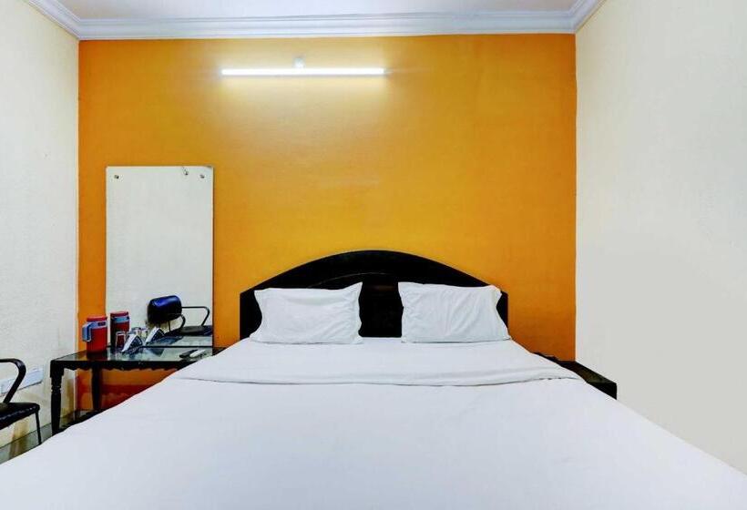 スタンダードルーム, Collection O Hotel Pal Avadh