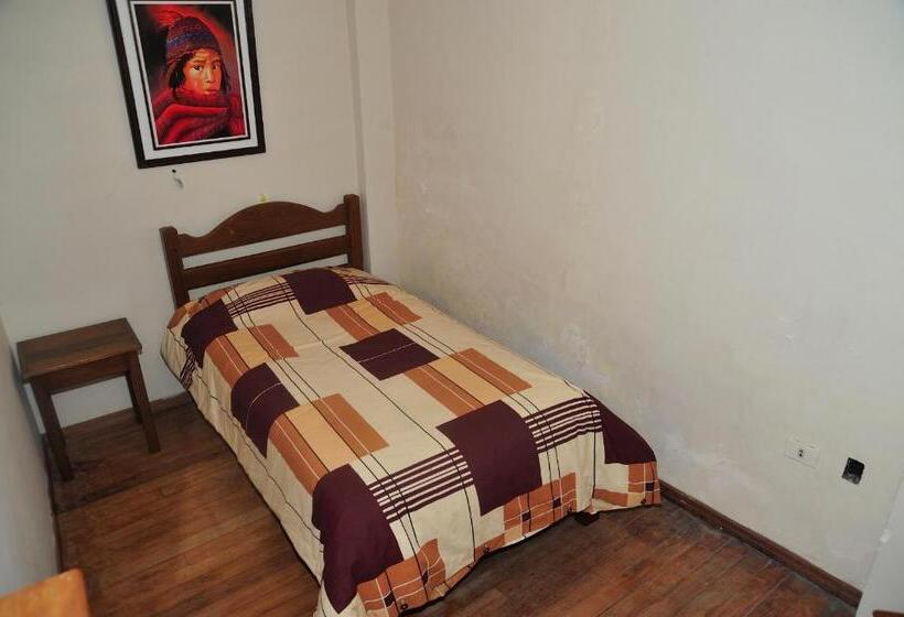 Quarto Estandar Individual Banheiro Compartilhado, Casona Potosi