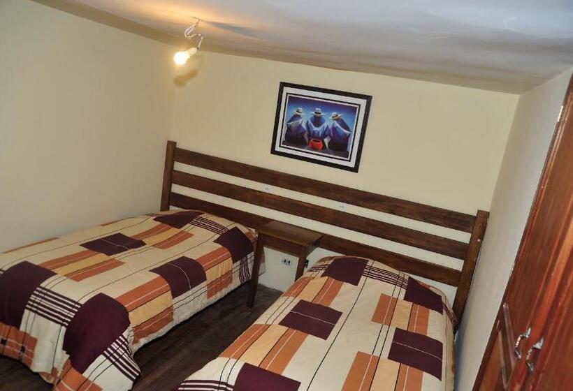 Quarto Estandar Banheiro Compartilhado, Casona Potosi