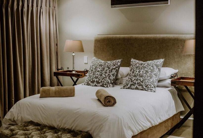 Дом 1 Спальня, Franschhoek Village House