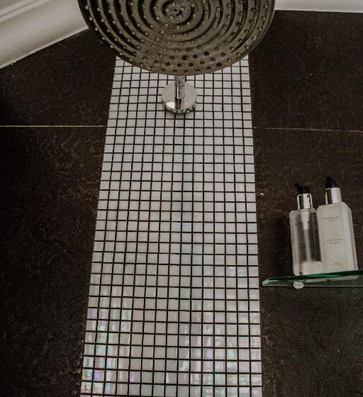 Дом 1 Спальня, Franschhoek Village House