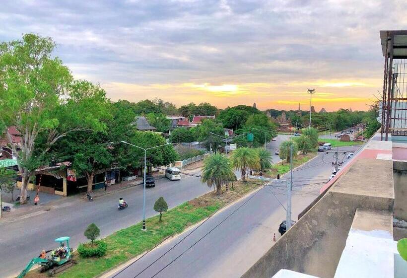 Standard room with outdoor bath, Room Story Hostel