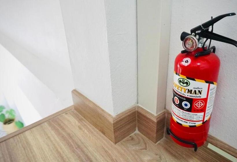 Standard room with outdoor bath, Room Story Hostel