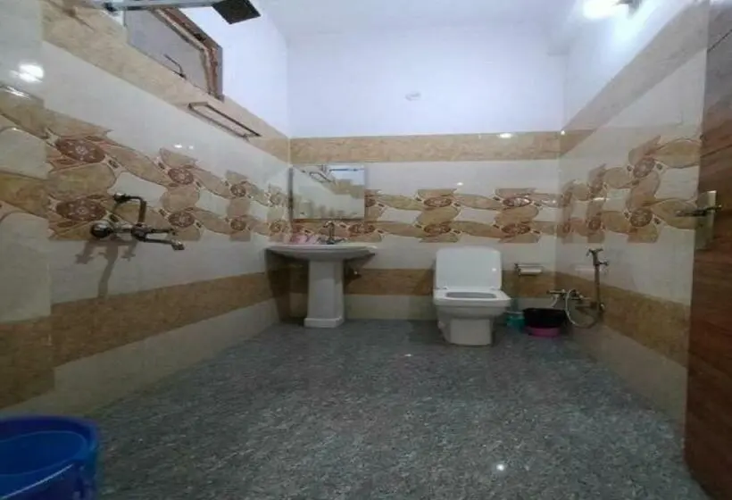 اتاق لوکس, Taj Street Hostel