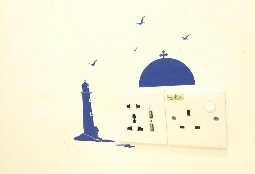 חדר משפחתי, Ocean House