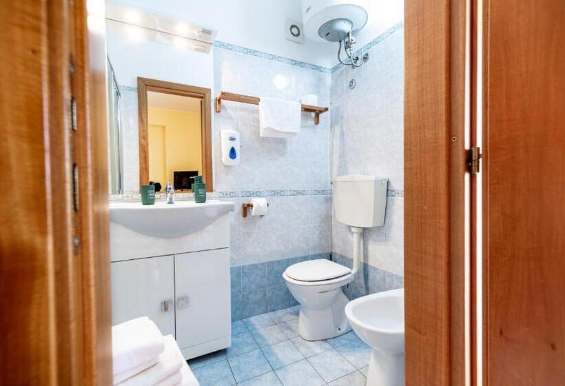 Triple Room Sea View, B&b Musìa