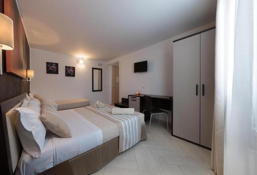 Трехместный Номер Комфорт, A Casa Di... Aurora 2