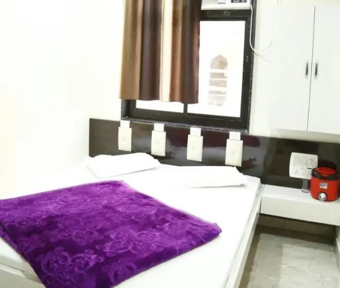 Chambre Deluxe, Arzoo Palace